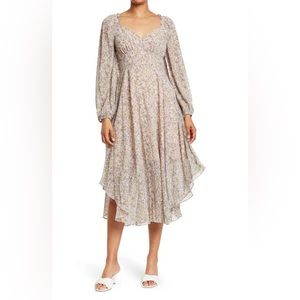 ASTR the Label Floral Sweetheart Neckline Long Sleeve Midi Dress